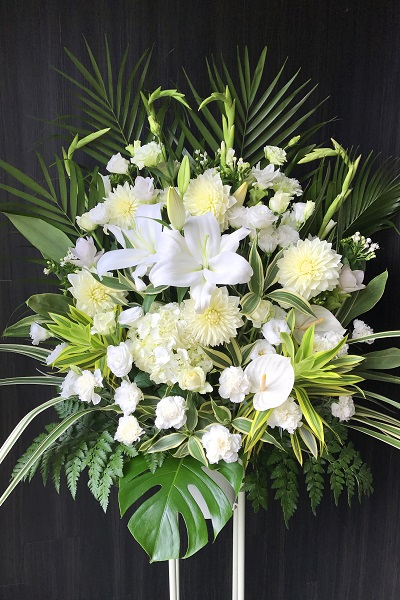 ナチュラルテイストな高級スタンドフラワー [1段]